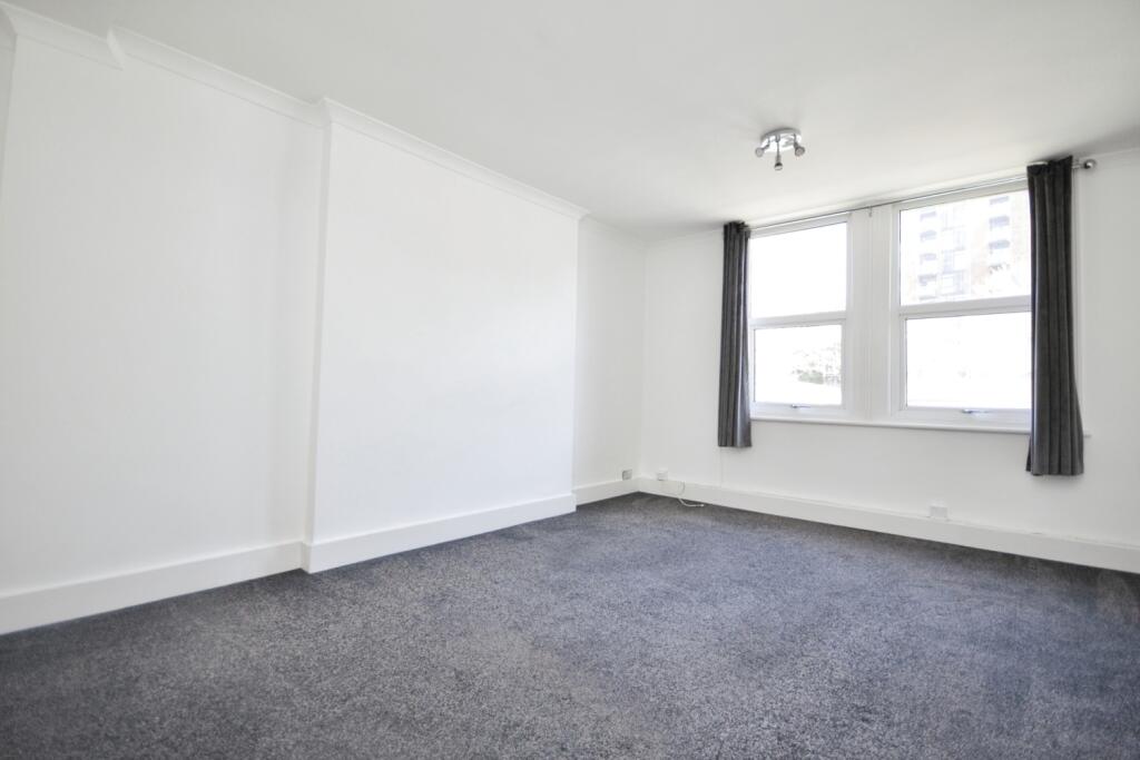 2 bed 1st Floor Flat for rent in Beckenham. From Langford Russell - Bromley