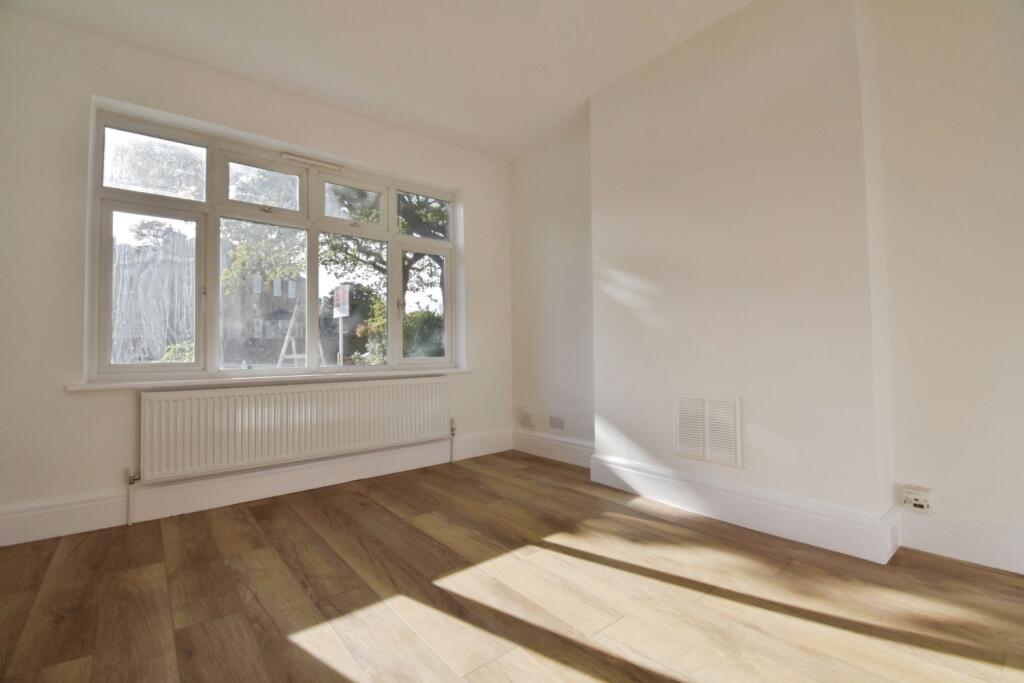 2 bed Annexe for rent in Keston. From Langford Russell - Bromley