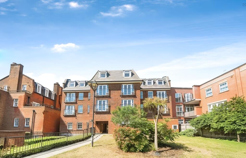 2 bed 1st Floor Flat for rent in Beckenham. From Langford Russell - Bromley 2 bed 1st Floor Flat for rent in Beckenham. From Langford Russell - Bromley