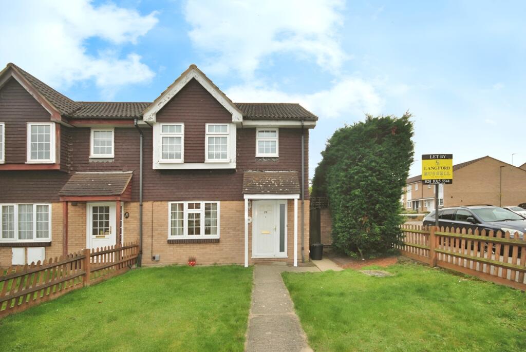 3 bed End of Terrace for rent in Keston Mark. From Langford Russell - Bromley