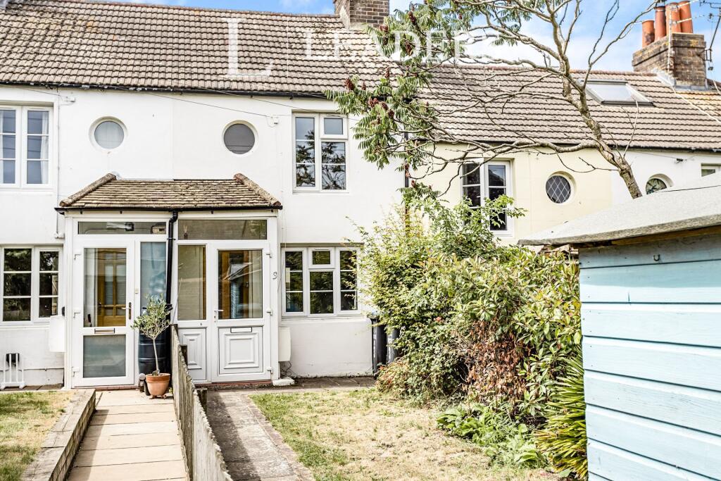 2 bed Mid Terraced House for rent in Hurstpierpoint. From Leaders - Burgess Hill