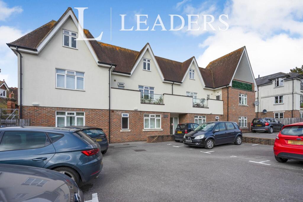 1 bed 1st Floor Flat for rent in Burgess Hill. From Leaders - Burgess Hill