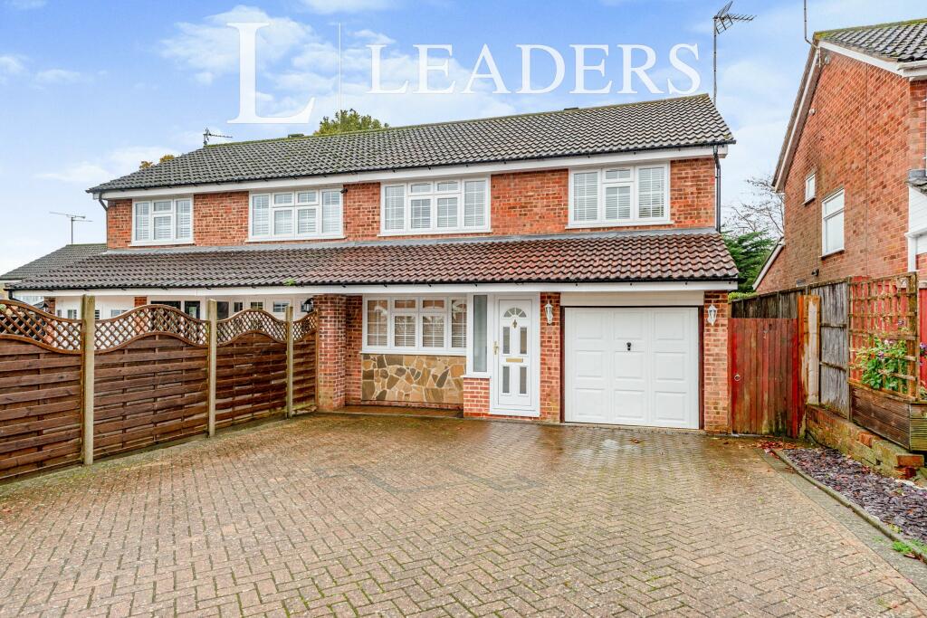 3 bed Semi-Detached House for rent in Crawley. From Leaders - Crawley
