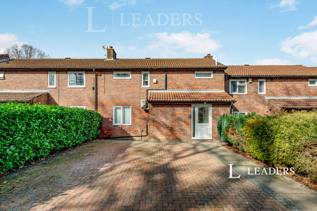 3 bed Detached for rent in Ifieldwood. From Leaders - Crawley