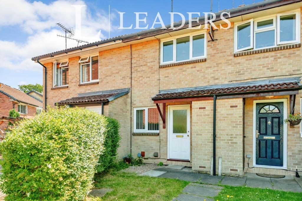 2 bed Mid Terraced House for rent in Ifieldwood. From Leaders - Crawley