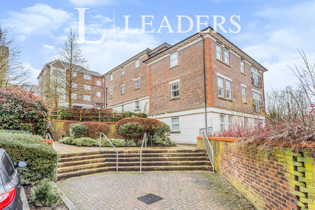 2 bed 1st Floor Flat for rent in Haywards Heath. From Leaders - Haywards Heath 2 bed 1st Floor Flat for rent in Haywards Heath. From Leaders - Haywards Heath