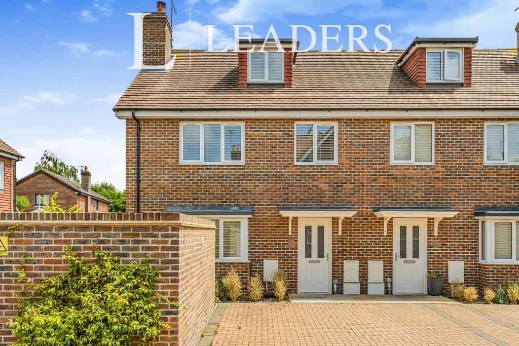 4 bed Detached for rent in Haywards Heath. From Leaders - Haywards Heath 4 bed Detached for rent in Haywards Heath. From Leaders - Haywards Heath