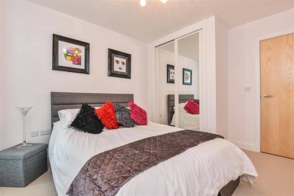 2 bed 1st Floor Flat for rent in Redhill. From Leaders Lettings - Redhill 2 bed 1st Floor Flat for rent in Redhill. From Leaders Lettings - Redhill