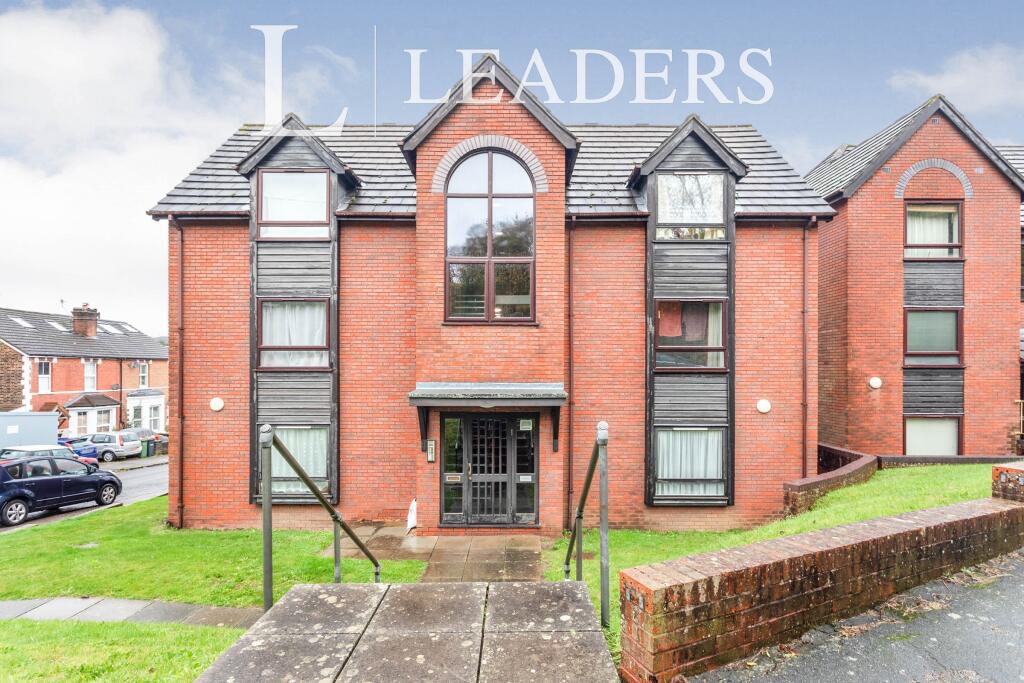 1 bed Detached for rent in Redhill. From Leaders Lettings - Redhill