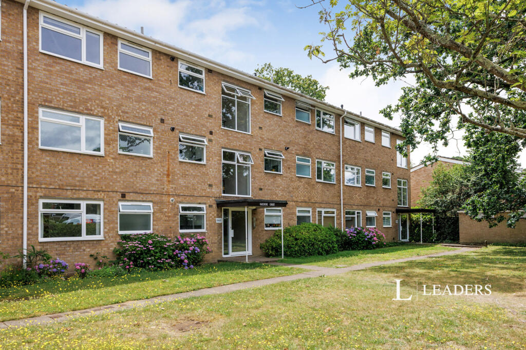 2 bed 1st Floor Flat for rent in Walton-on-Thames. From Leaders Lettings - Walton on Thames 2 bed 1st Floor Flat for rent in Walton-on-Thames. From Leaders Lettings - Walton on Thames