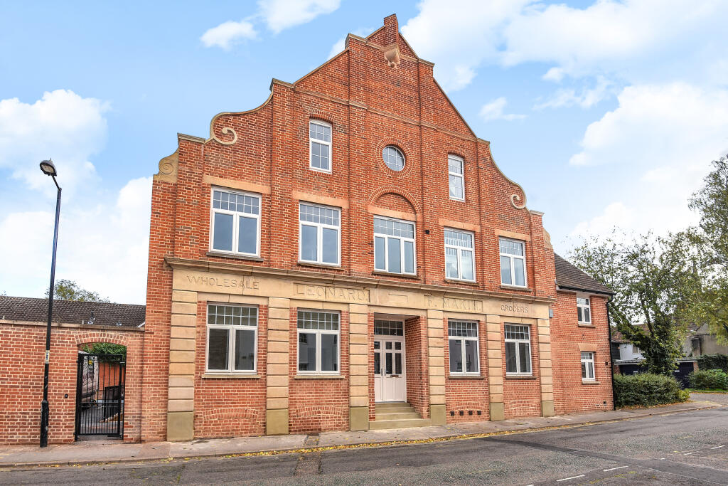 2 bed Apartment for rent in Bury St Edmunds. From Lacy Scott & Knight - Bury St Edmunds 2 bed Apartment for rent in Bury St Edmunds. From Lacy Scott & Knight - Bury St Edmunds