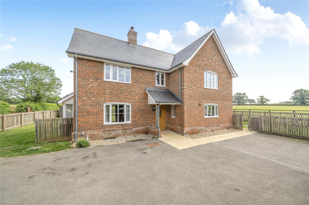 3 bed Detached for rent in . From Lacy Scott & Knight - Bury St Edmunds