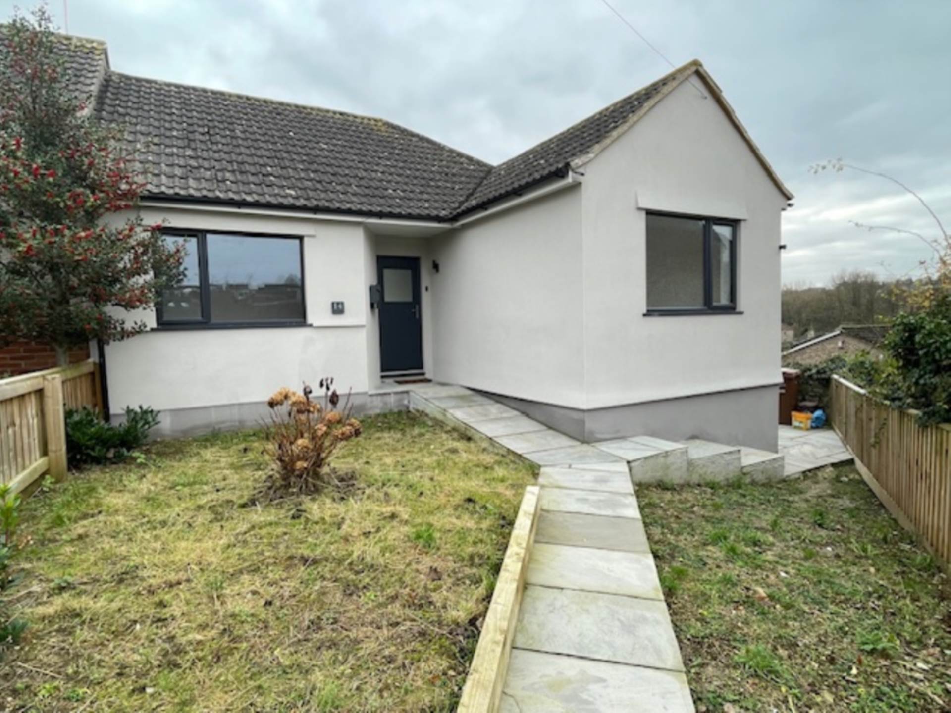 2 bed Bungalow for rent in Frome. From Lewis Gray