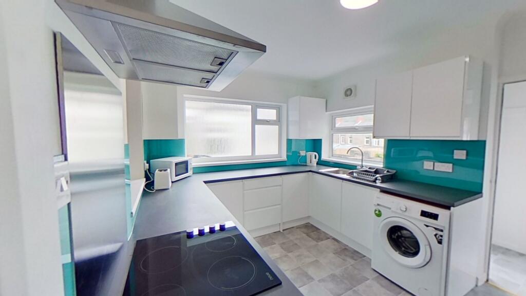 4 bed House Share for rent in Pontypridd. From Let Right Properties Ltd - Treforest 4 bed House Share for rent in Pontypridd. From Let Right Properties Ltd - Treforest