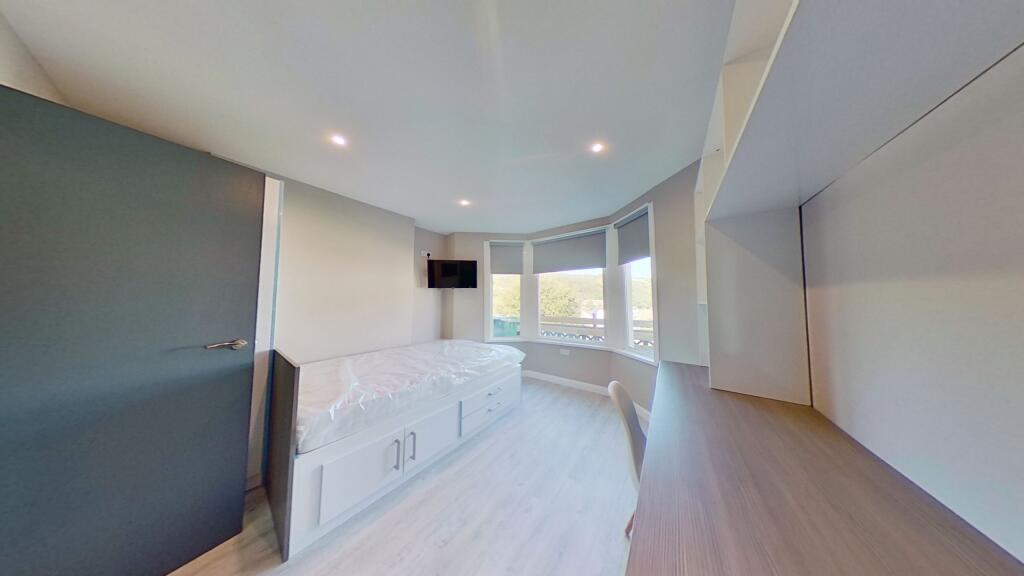 4 bed House Share for rent in Pontypridd. From Let Right Properties Ltd - Treforest