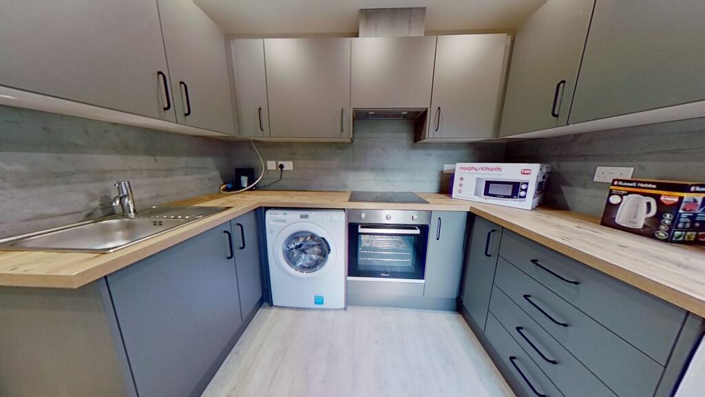 4 bed House Share for rent in Pontypridd. From Let Right Properties Ltd - Treforest