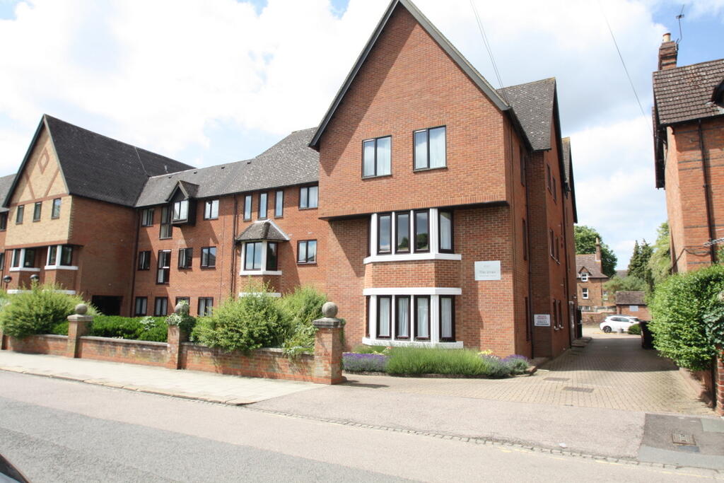 1 bed House (unspecified) for rent in Bedford. From Lane & Holmes - Bedford