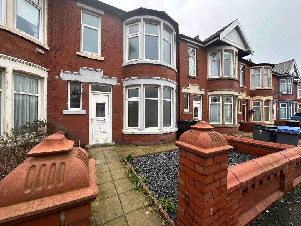 3 bed Mid Terraced House for rent in Blackpool. From LiNDEL PROPERTY MANAGEMENT - Bispham