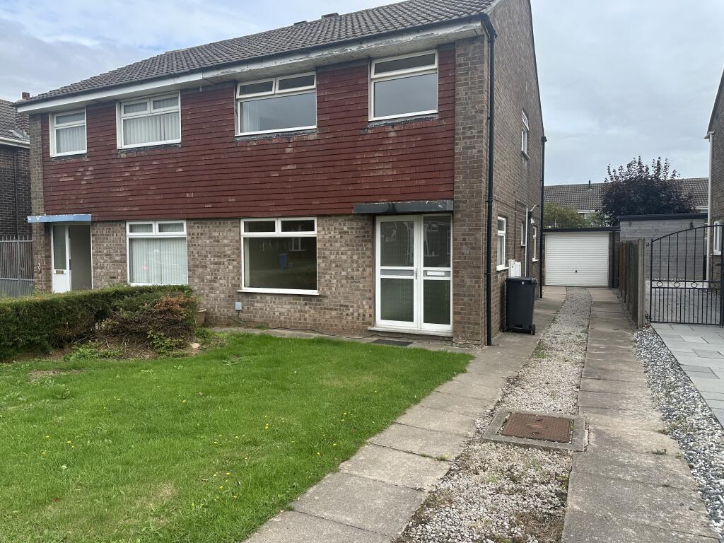 3 bed Semi Detached for rent in Carleton. From LiNDEL PROPERTY MANAGEMENT - Bispham