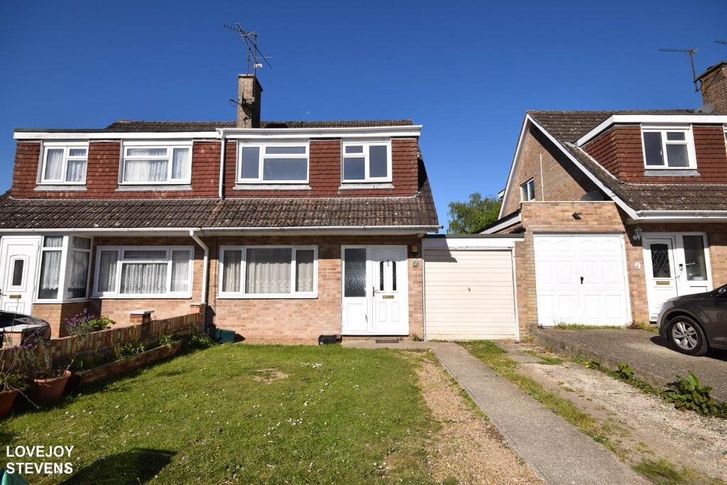 3 bed Semi Detached for rent in Thatcham. From Lovejoy Stevens - Newbury