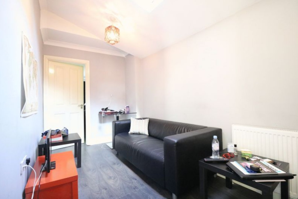 0 bed Studio for rent in Walthamstow. From Lloyds Residential - Bethnal Green