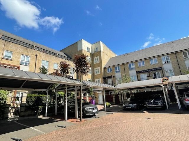 2 bed Apartment for rent in Poplar. From Lloyds Residential - Bethnal Green 2 bed Apartment for rent in Poplar. From Lloyds Residential - Bethnal Green