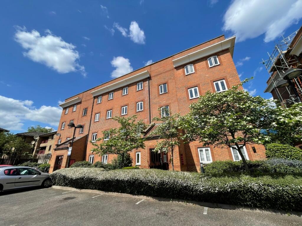 2 bed Apartment for rent in Bethnal Green. From Lloyds Residential - Bethnal Green 2 bed Apartment for rent in Bethnal Green. From Lloyds Residential - Bethnal Green