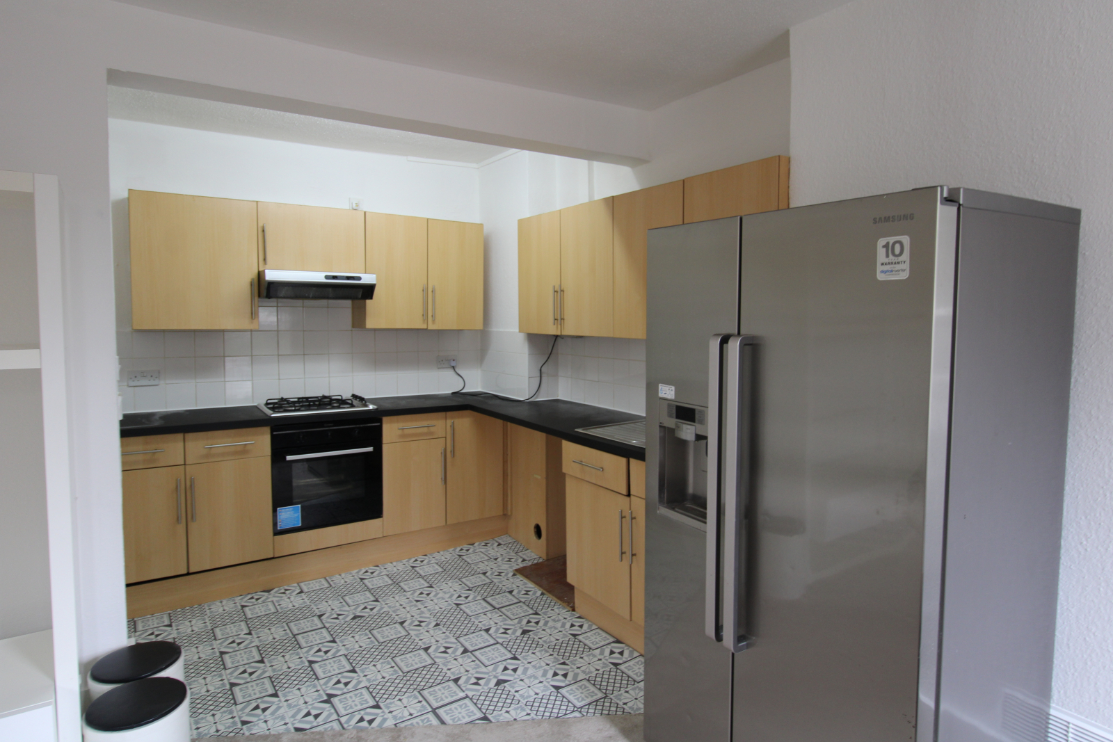 3 bed 1st Floor Flat for rent in Middlesex. From London Properties