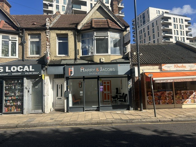 1 bed 1st Floor Flat for rent in Kenton. From London Properties - Harrow