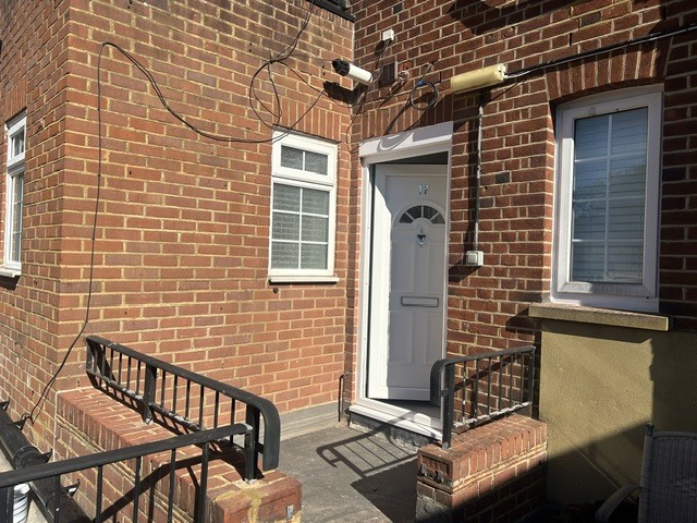 2 bed 1st Floor Flat for rent in Middlesex. From London Properties - Harrow