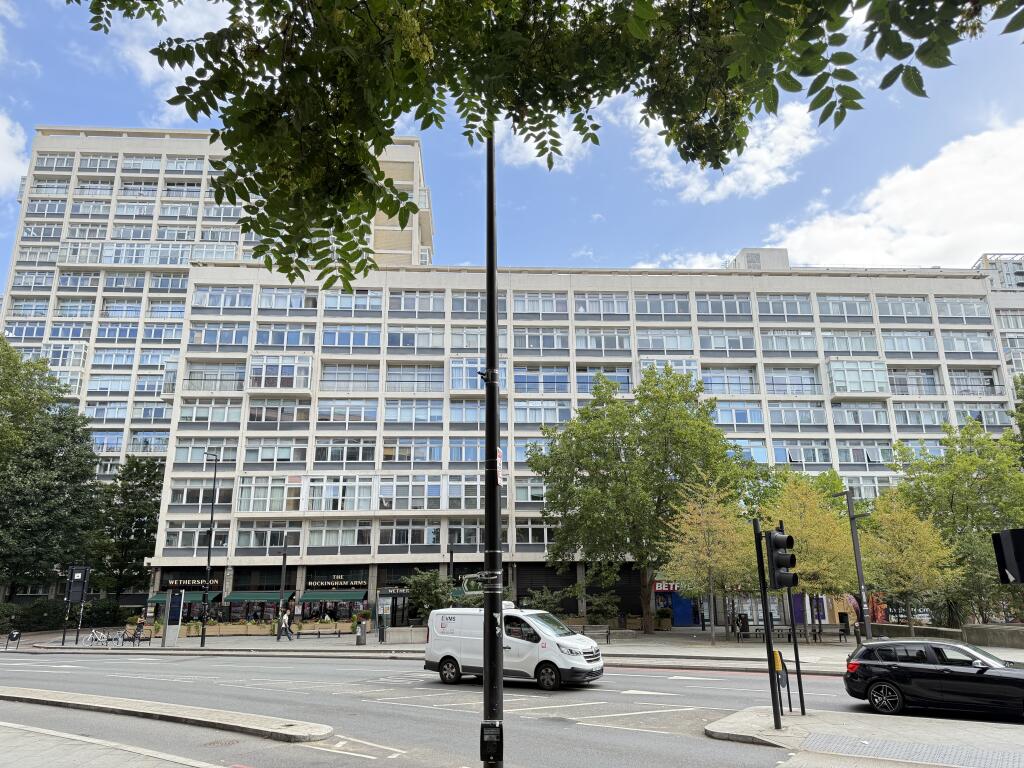 2 bed 1st Floor Flat for rent in London. From London Property Zone - London 2 bed 1st Floor Flat for rent in London. From London Property Zone - London