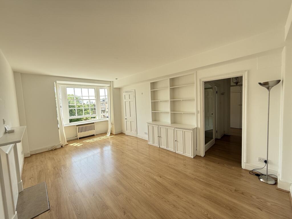 1 bed 1st Floor Flat for rent in Kensington. From London Property Zone - London