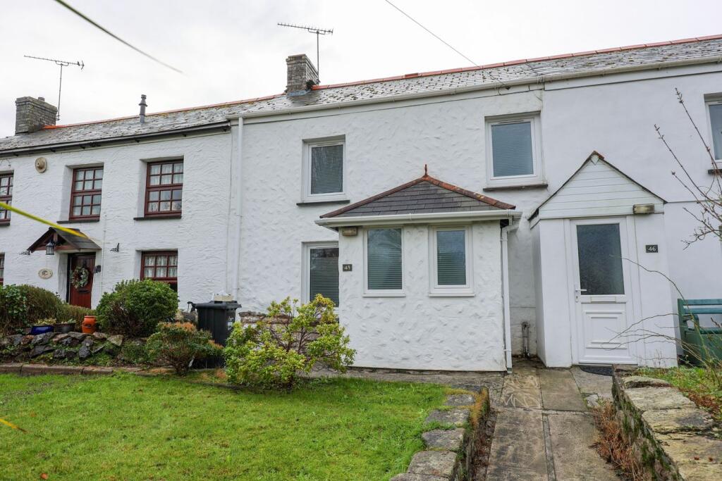 2 bed Semi Detached for rent in Charlestown. From Liddicoat & Company - St Austell 2 bed Semi Detached for rent in Charlestown. From Liddicoat & Company - St Austell