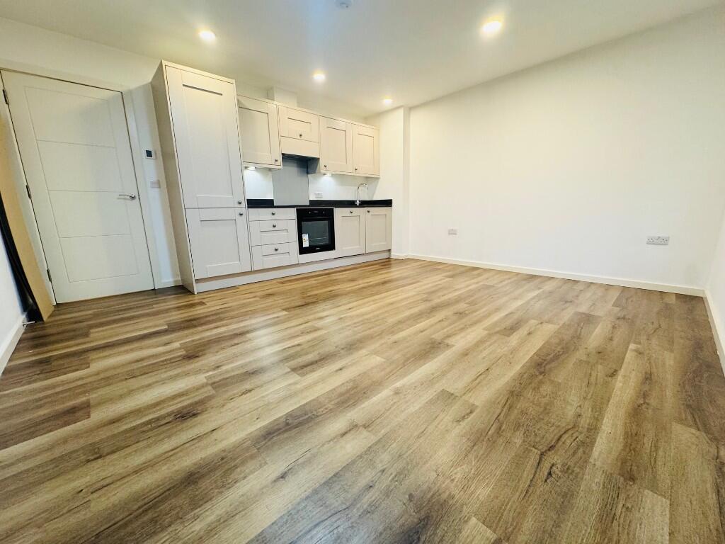 1 bed Apartment for rent in Luton. From Luton Heights Ltd - Luton 1 bed Apartment for rent in Luton. From Luton Heights Ltd - Luton