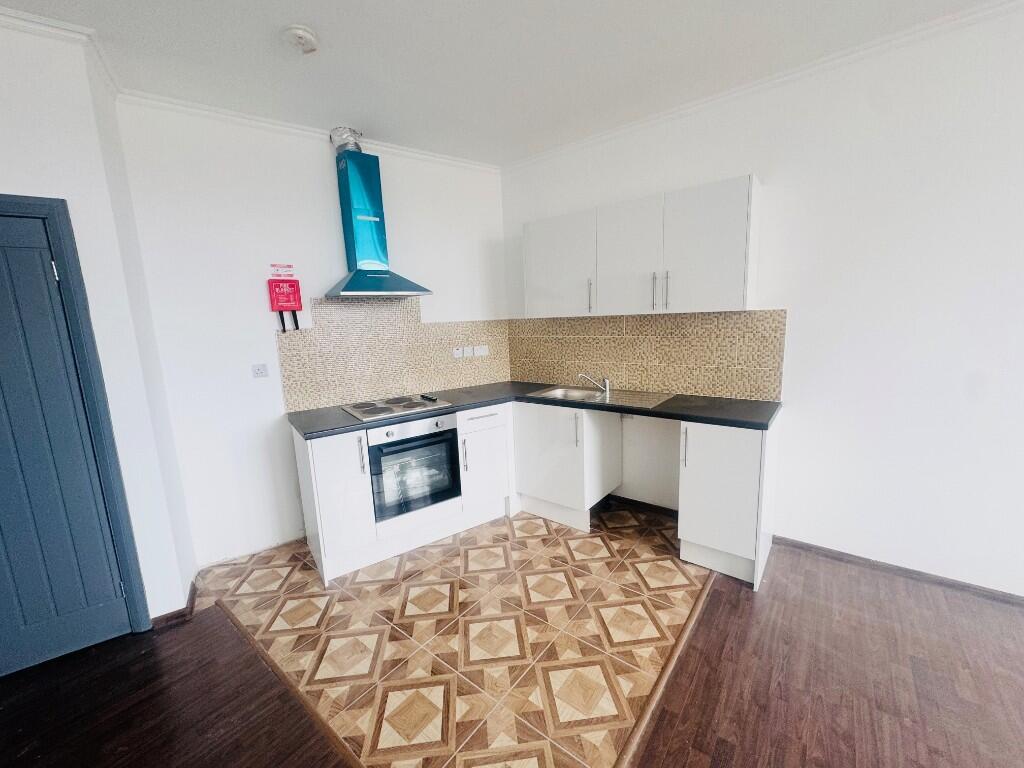 1 bed 1st Floor Flat for rent in Luton. From Luton Heights Ltd - Luton