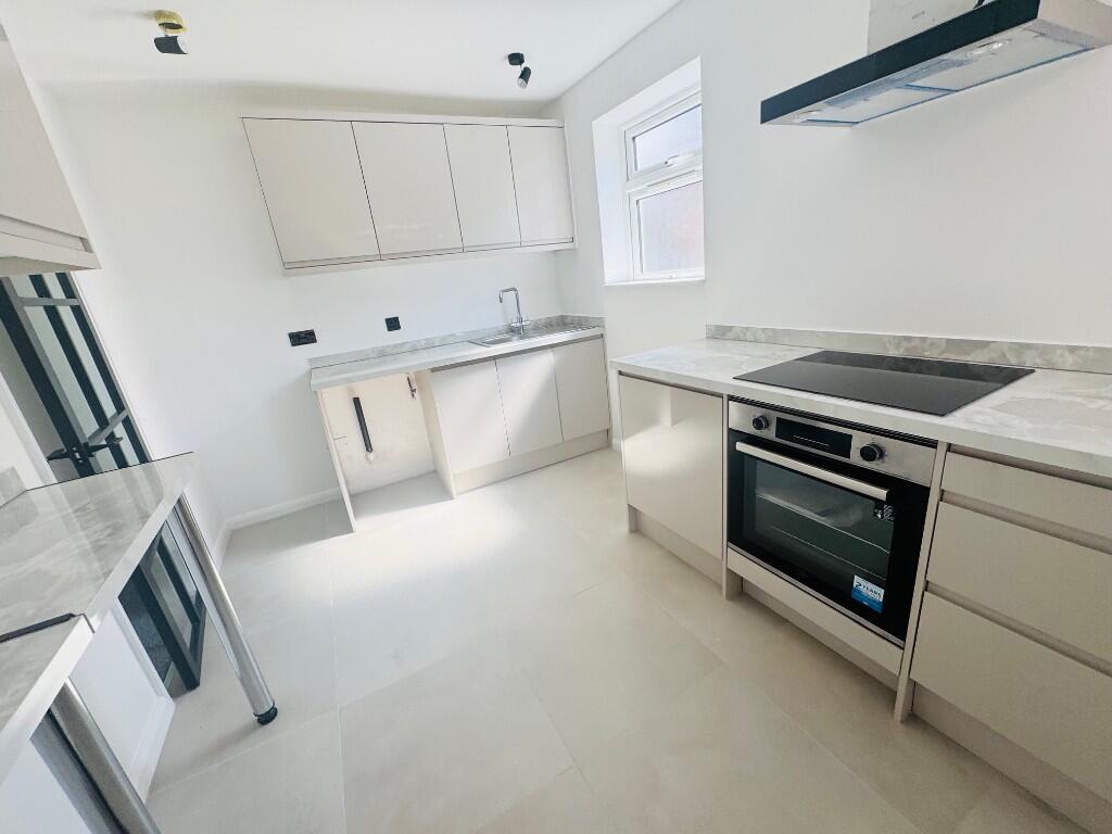 2 bed Apartment for rent in Cockernhoe. From Luton Heights Ltd - Luton