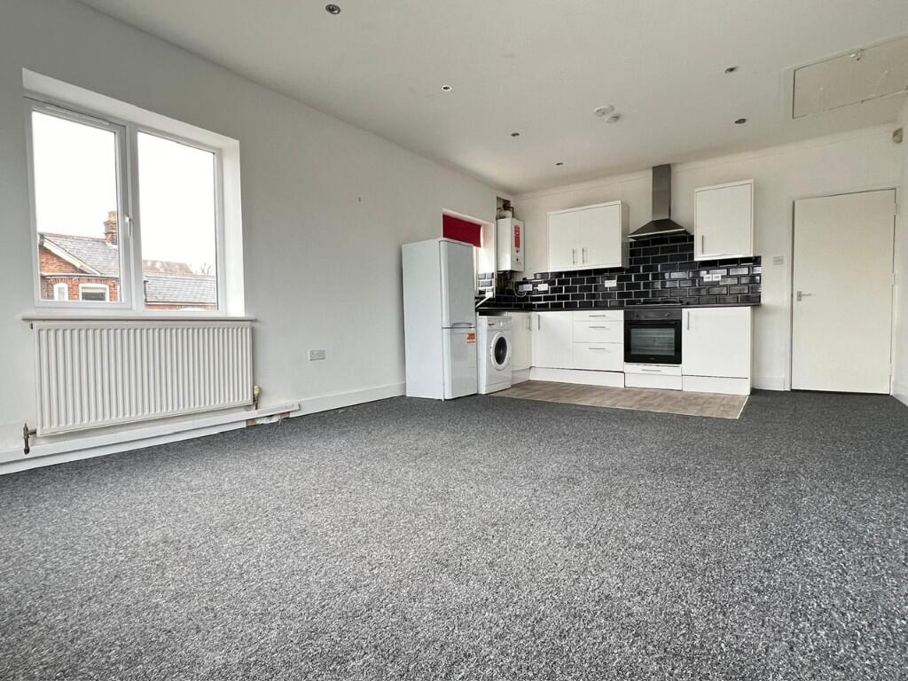 2 bed 1st Floor Flat for rent in Greenfield. From Luton Heights Ltd - Luton