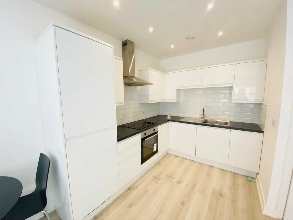1 bed 1st Floor Flat for rent in Luton. From Luton Heights Ltd - Luton