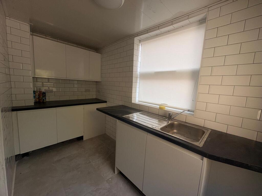 1 bed 1st Floor Flat for rent in Litherland. From Lyons Estates Ltd - Liverpool