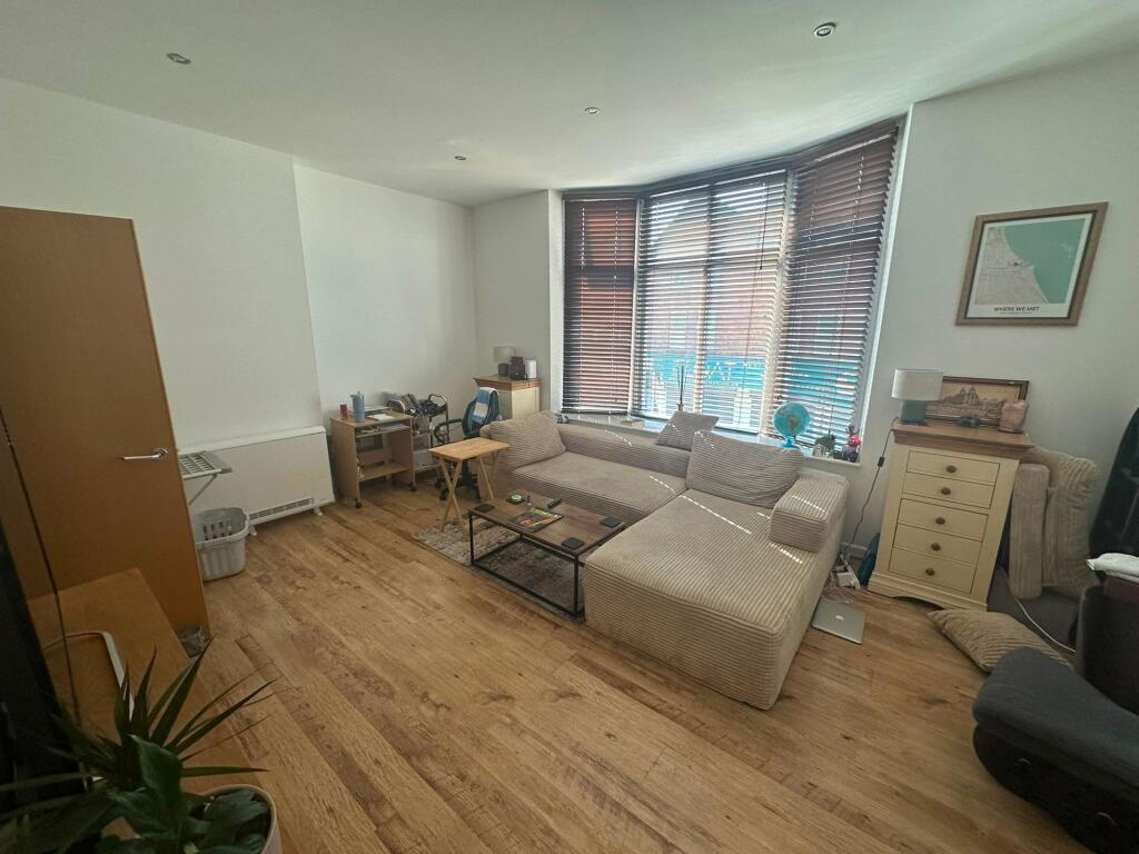 1 bed 1st Floor Flat for rent in Crosby. From Lyons Estates Ltd - Liverpool 1 bed 1st Floor Flat for rent in Crosby. From Lyons Estates Ltd - Liverpool