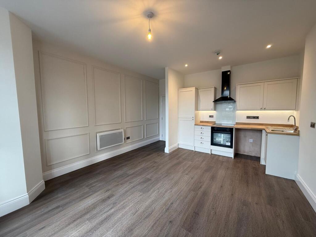 1 bed 1st Floor Flat for rent in Little Crosby. From Lyons Estates Ltd - Liverpool 1 bed 1st Floor Flat for rent in Little Crosby. From Lyons Estates Ltd - Liverpool