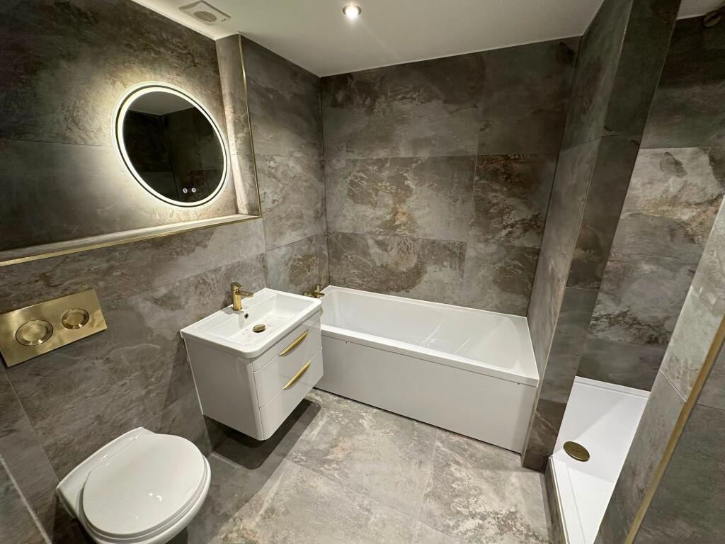 2 bed 1st Floor Flat for rent in Crosby. From Lyons Estates Ltd - Liverpool 2 bed 1st Floor Flat for rent in Crosby. From Lyons Estates Ltd - Liverpool
