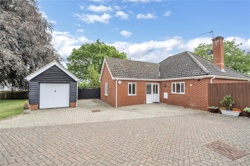 3 bed Bungalow for rent in Bury St Edmunds. From Mac Estates - Brandon 3 bed Bungalow for rent in Bury St Edmunds. From Mac Estates - Brandon