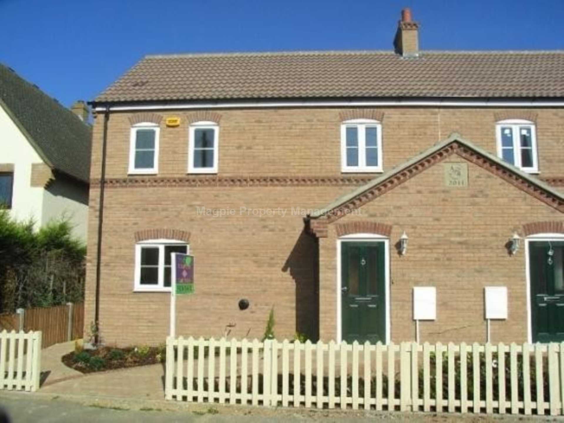 3 bed Semi Detached for rent in St Neots. From Magpie Property Management - St Neots 3 bed Semi Detached for rent in St Neots. From Magpie Property Management - St Neots