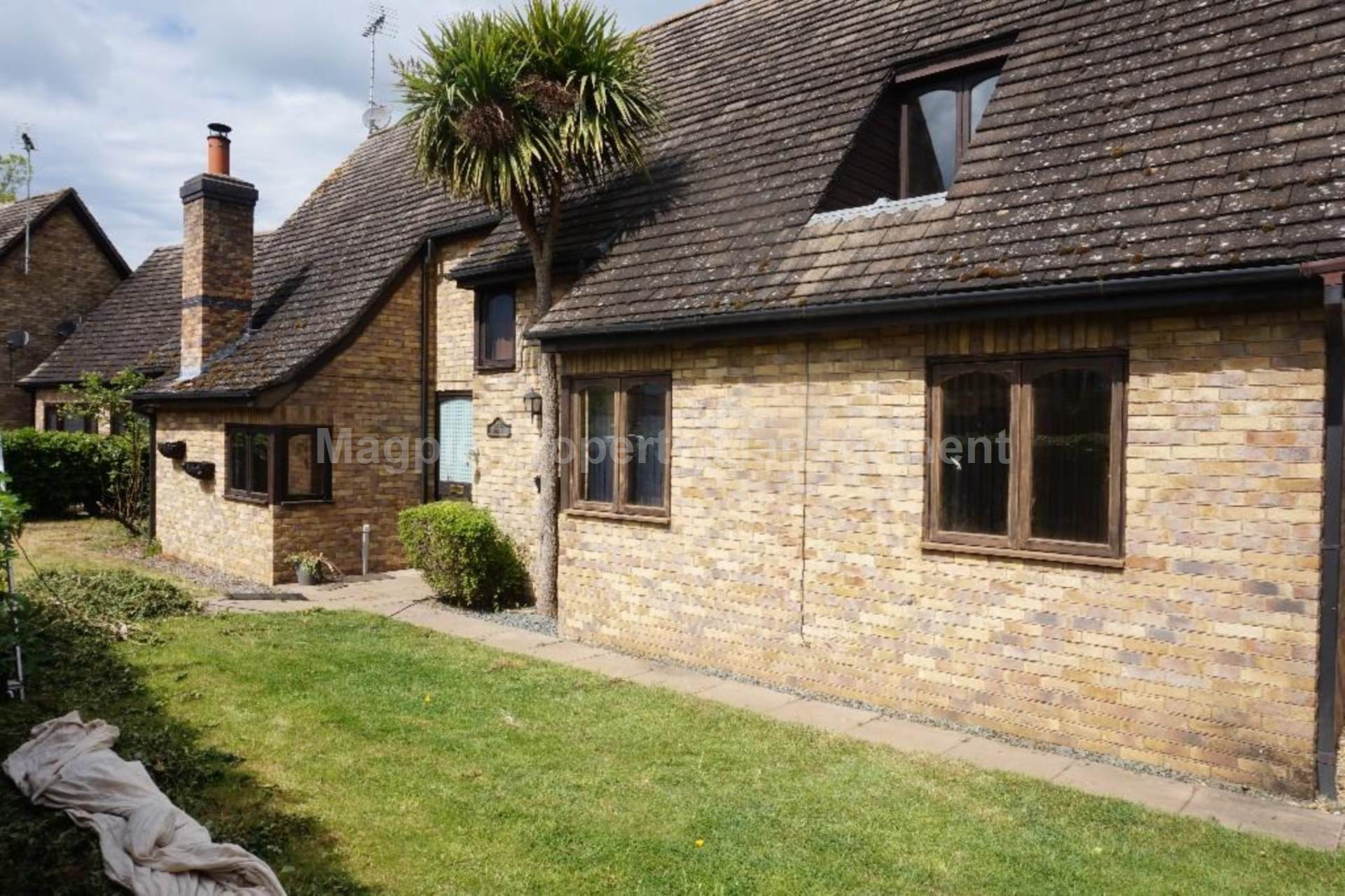 5 bed Detached for rent in Glinton. From Magpie Property Management - St Neots
