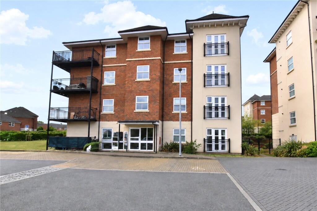2 bed Apartment for rent in Farnborough. From Mackenzie Smith - Farnborough