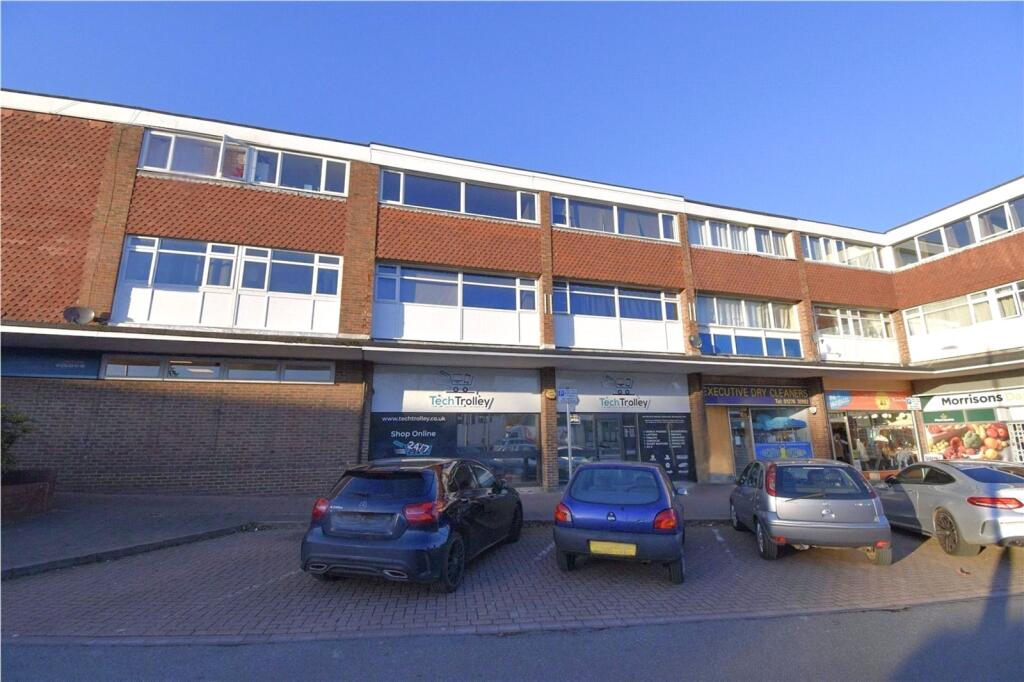 1 bed Apartment for rent in Blackwater. From Mackenzie Smith - Farnborough