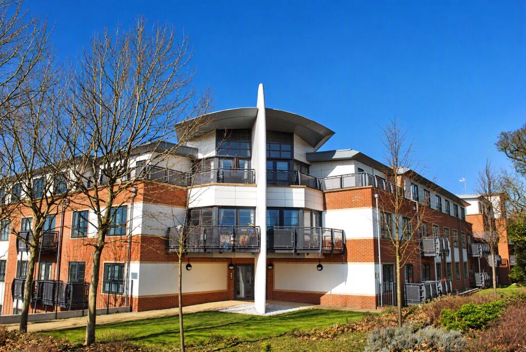 1 bed Apartment for rent in Farnborough. From Mackenzie Smith - Farnborough