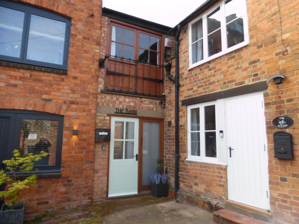 1 bed Barn Conversion for rent in Towcester. From Miltons - Northampton
