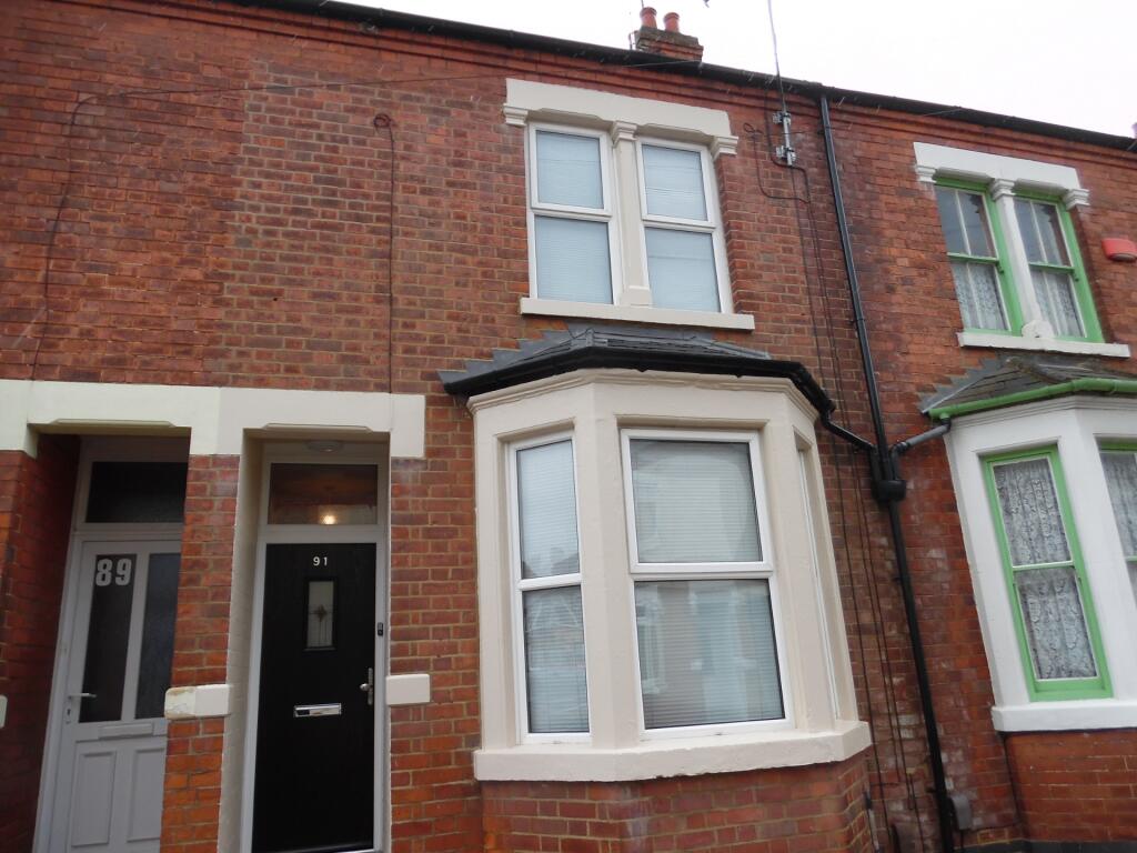 3 bed Mid Terraced House for rent in Northampton. From Miltons - Northampton